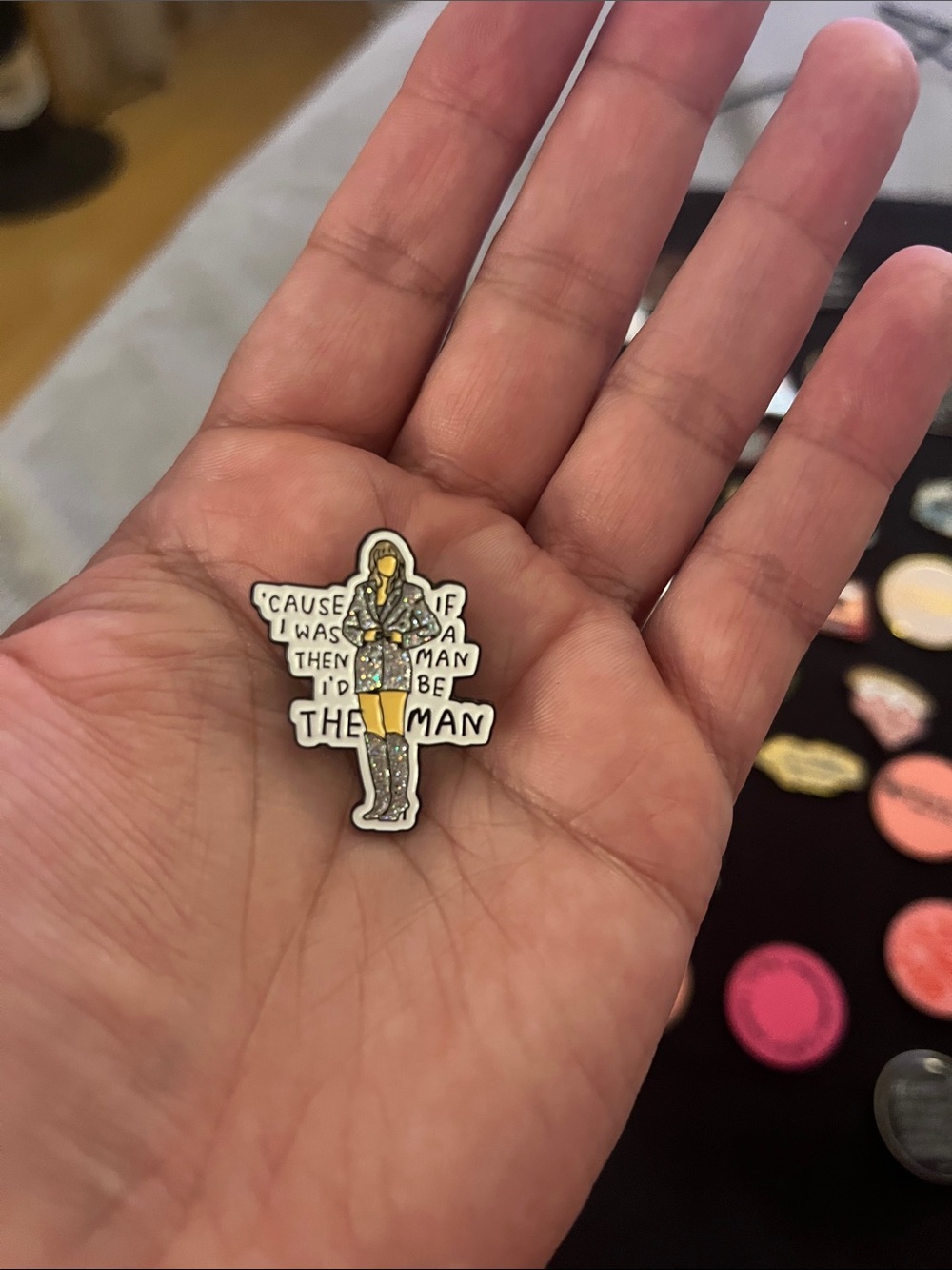 Taylor Swift Enamel Pin Brooch - Glittery Silver & Gold Fashion Figure